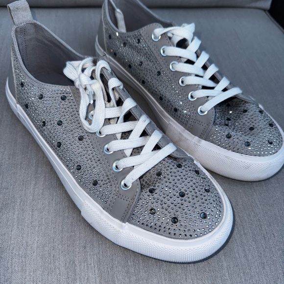 Torrid sparkly, glittery rhinestone size 9 - Picture 3 of 12